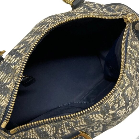 Auth DIOR/ChristianDior Trotteur Navy Cream PVC Patent Leather Handbag - Picture 9 of 16